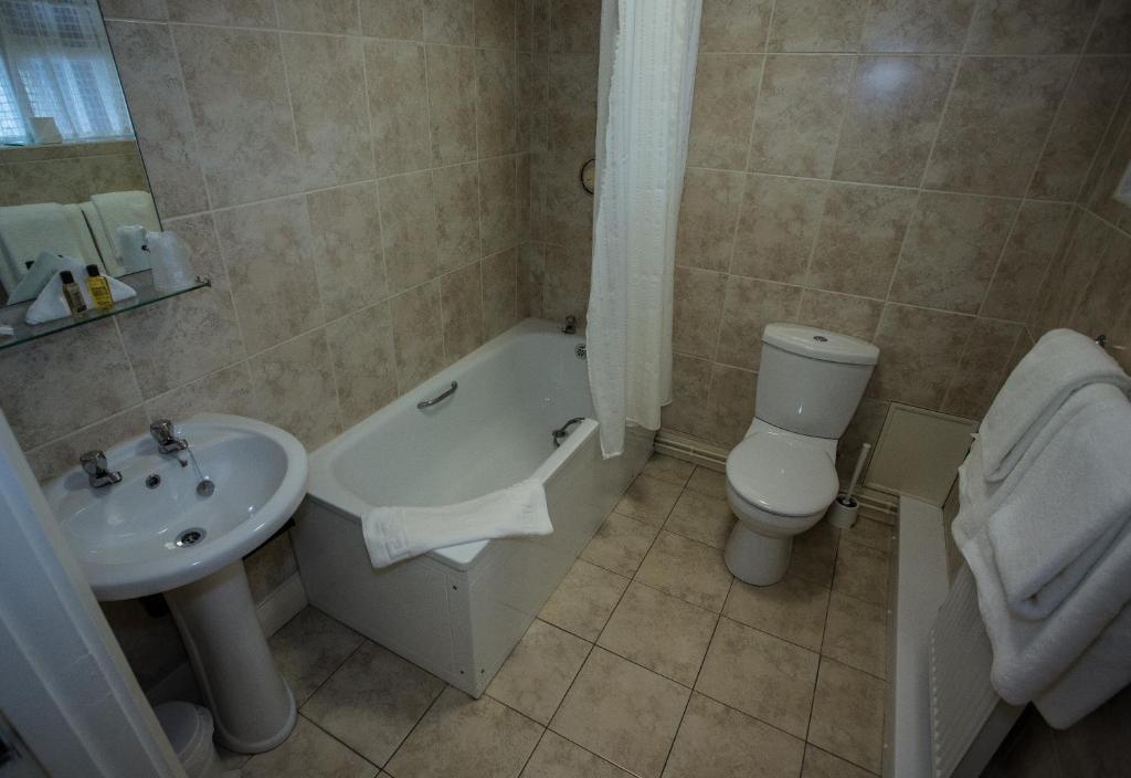 Deanwater Hotel Wilmslow Ngoại thất bức ảnh